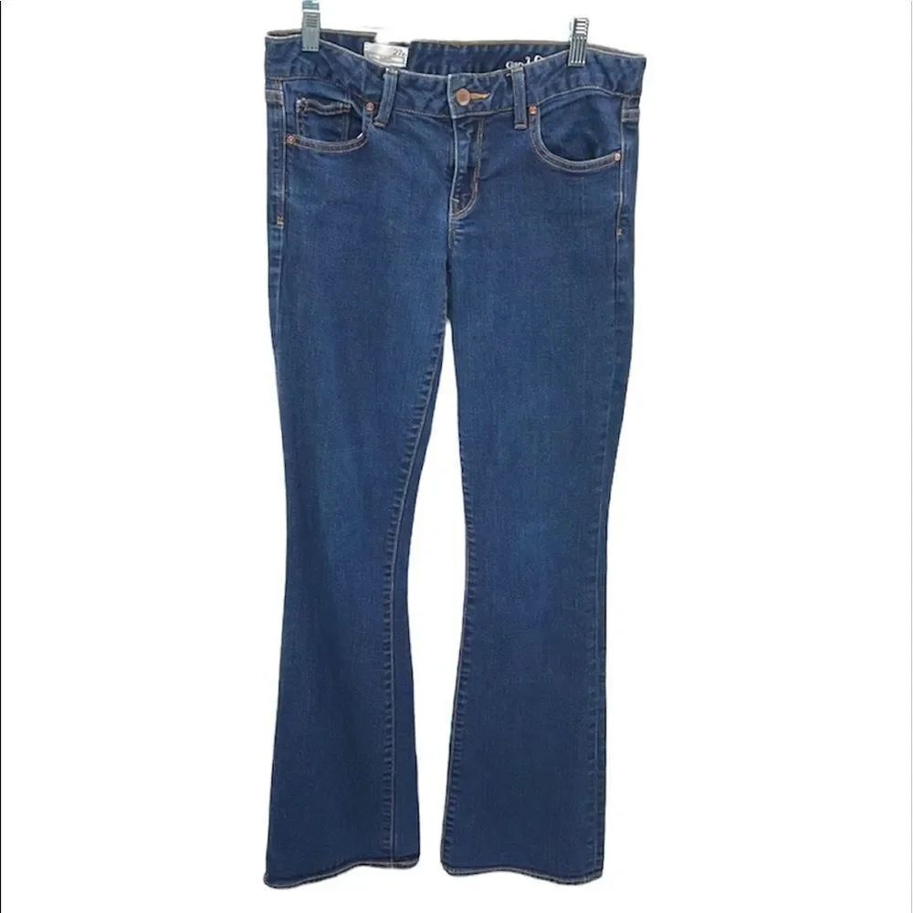 Gap 1969 curvy 27 x 31 r regular dark wash flare leg blue jean jeans low rise